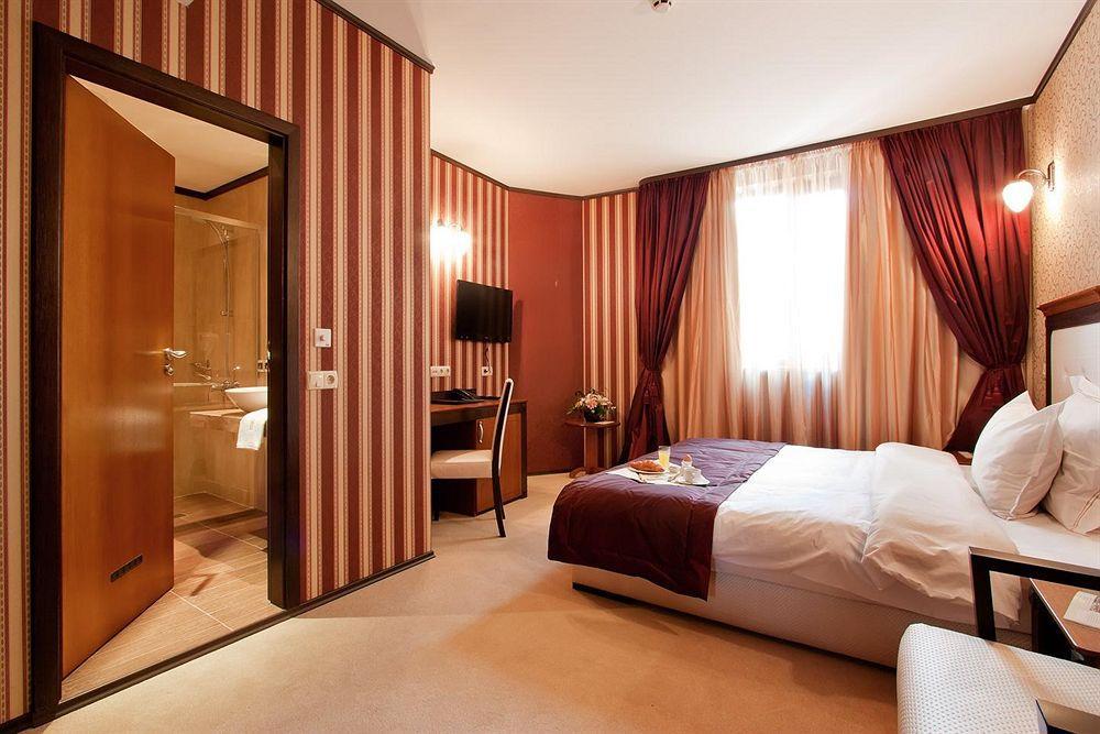 Best Western Plus Bristol Hotel Sofía Habitación foto
